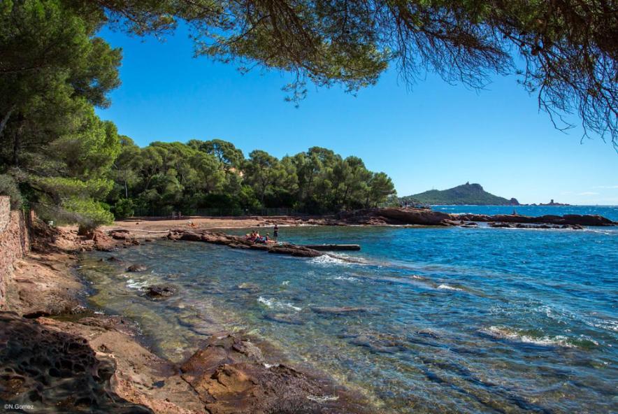 Grand F2 Quartier Les Plaines, Boulouris Proche Mer Et Port Santa-Lucia Saint-Raphaël Zewnętrze zdjęcie
